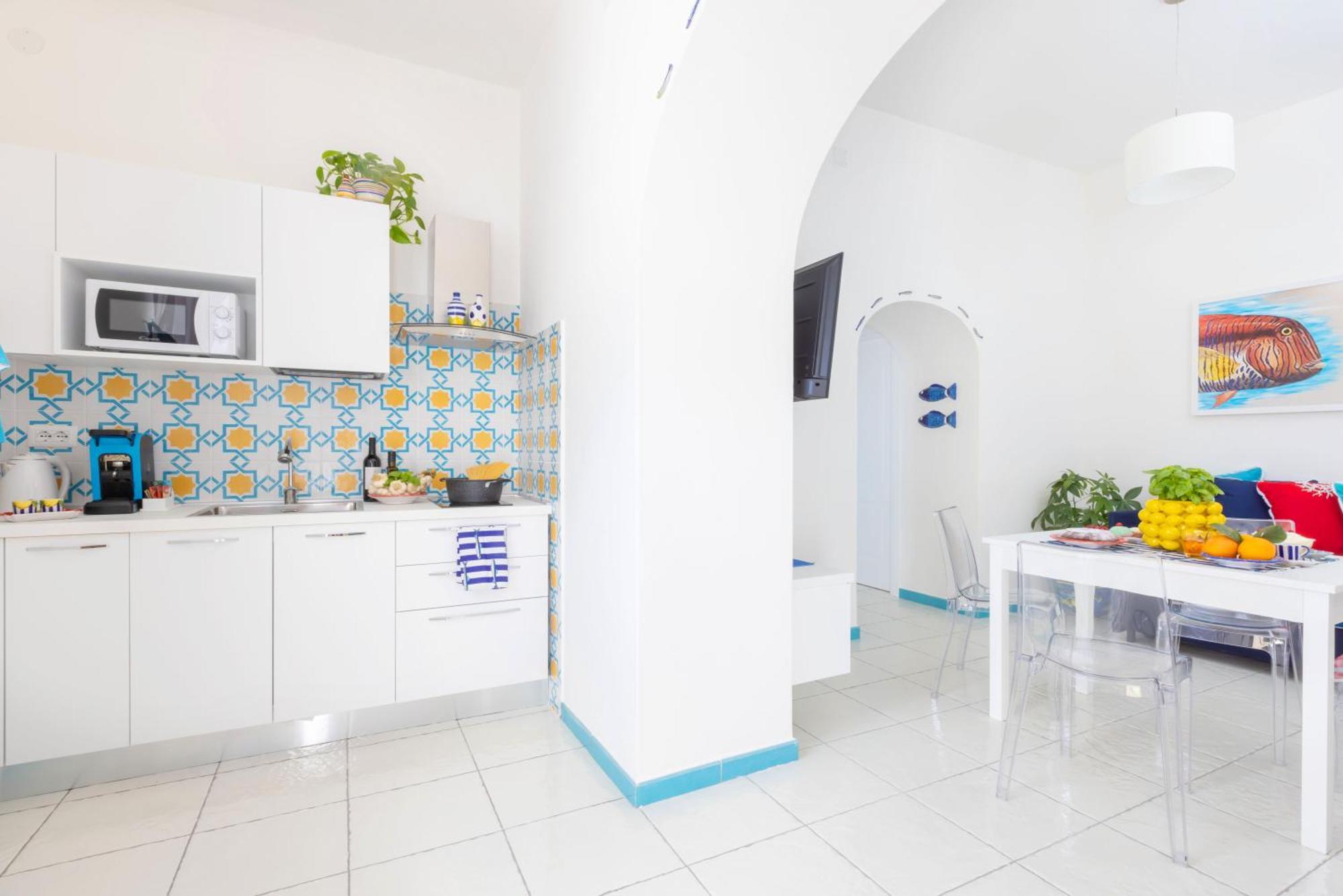 Yourhome - Adoro
